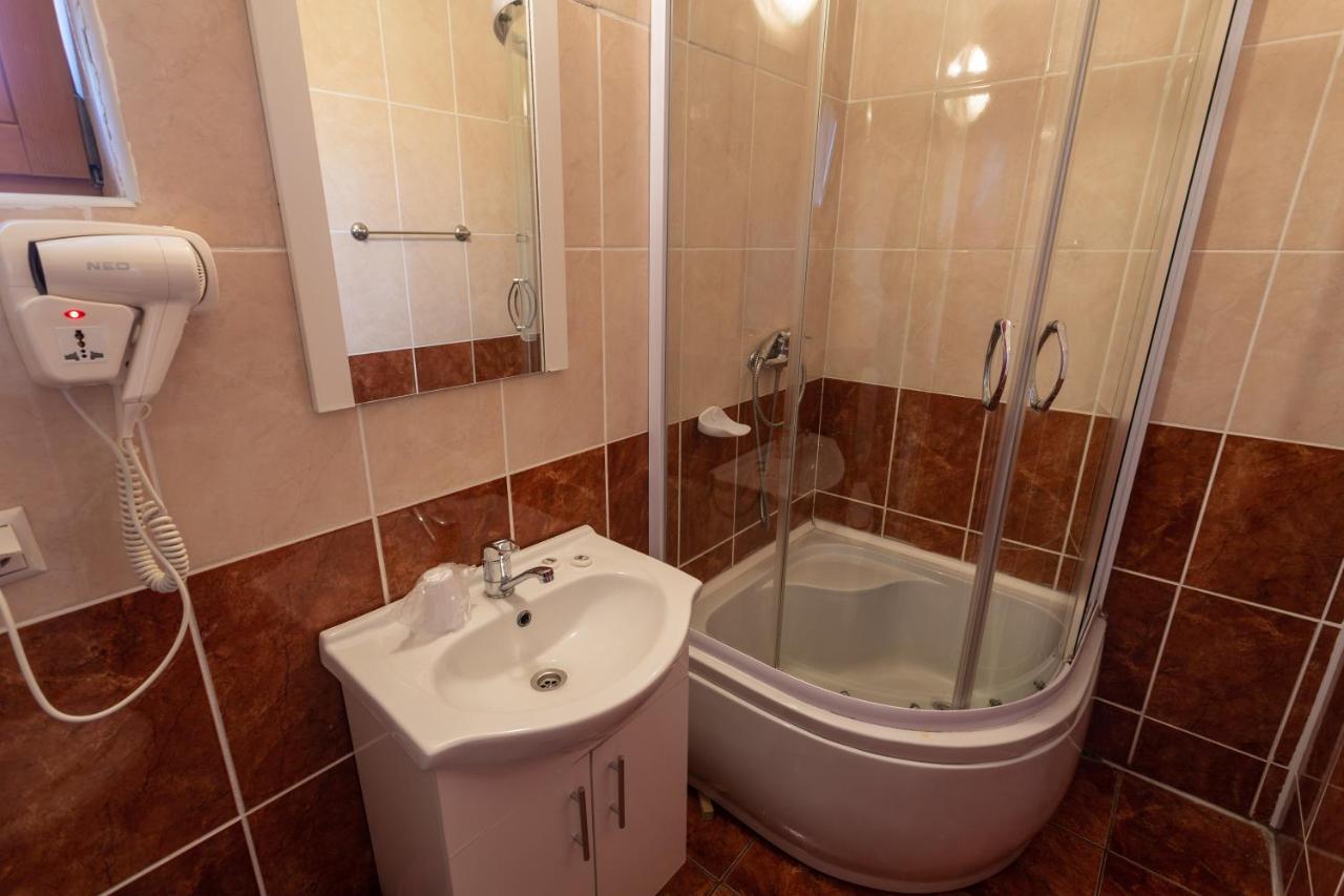 Pensiunea Casa Porojan Băile 1 Mai Zewnętrze zdjęcie