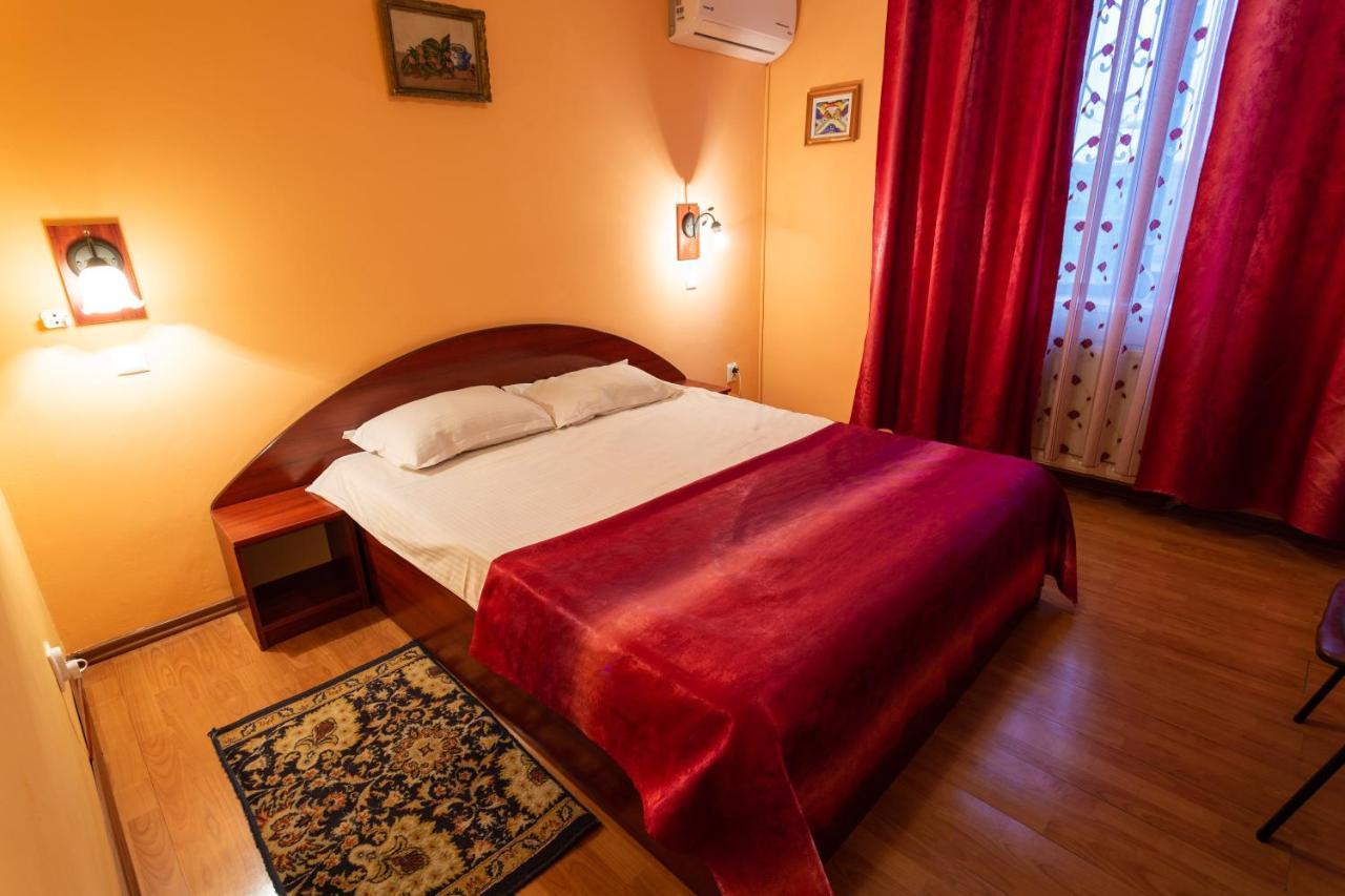 Pensiunea Casa Porojan Băile 1 Mai Zewnętrze zdjęcie
