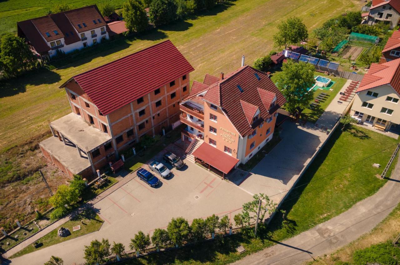 Pensiunea Casa Porojan Băile 1 Mai Zewnętrze zdjęcie