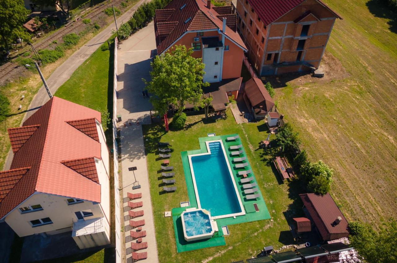 Pensiunea Casa Porojan Băile 1 Mai Zewnętrze zdjęcie